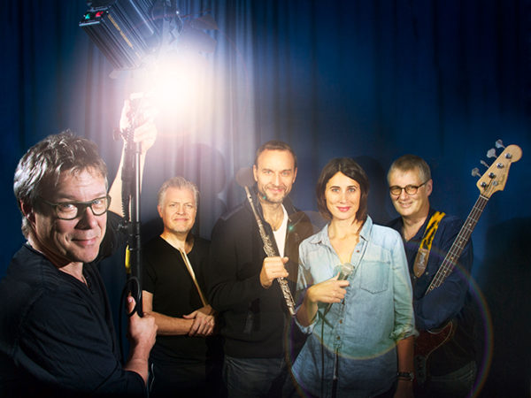 Musikerna i Solen strålar lyser ner på dig