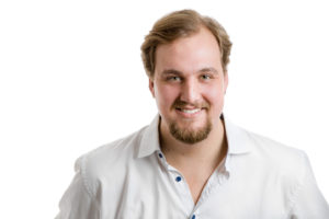 Anton Ljungqvist, bas